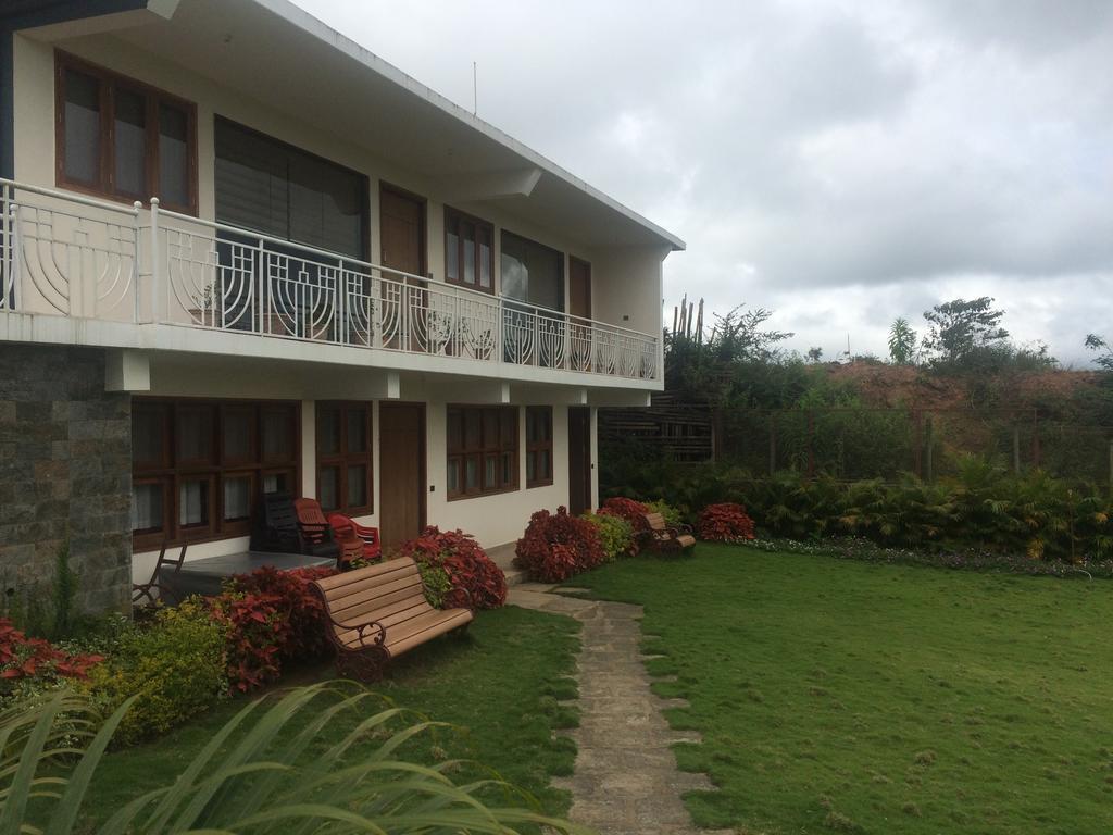 Leisure Vacations Heavenly Hills Villa Madikeri Bagian luar foto